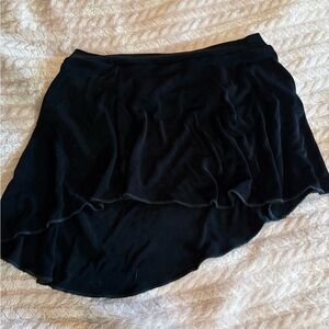 Elegant Black Suffolk Ballet Skirt